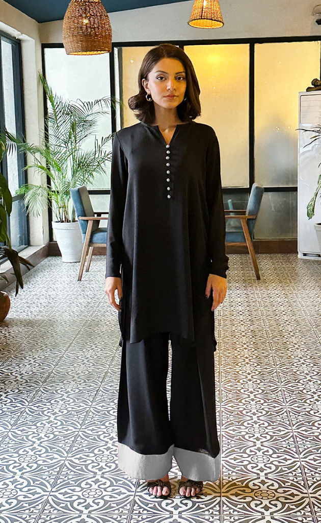 Syaahi Luxe Farshi Co-ord Set