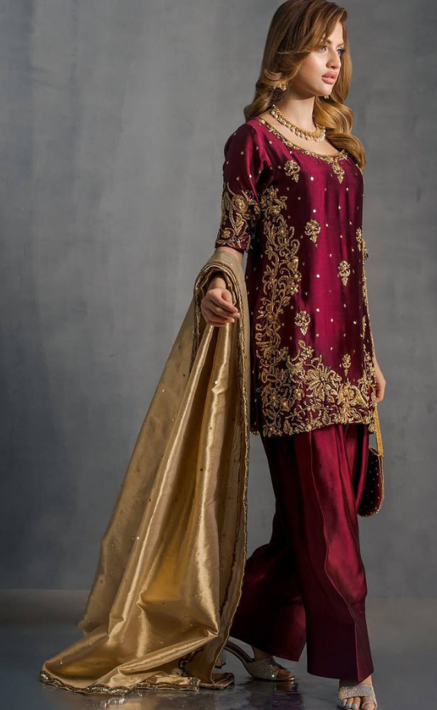 Nazakat Luxe Farshi Set