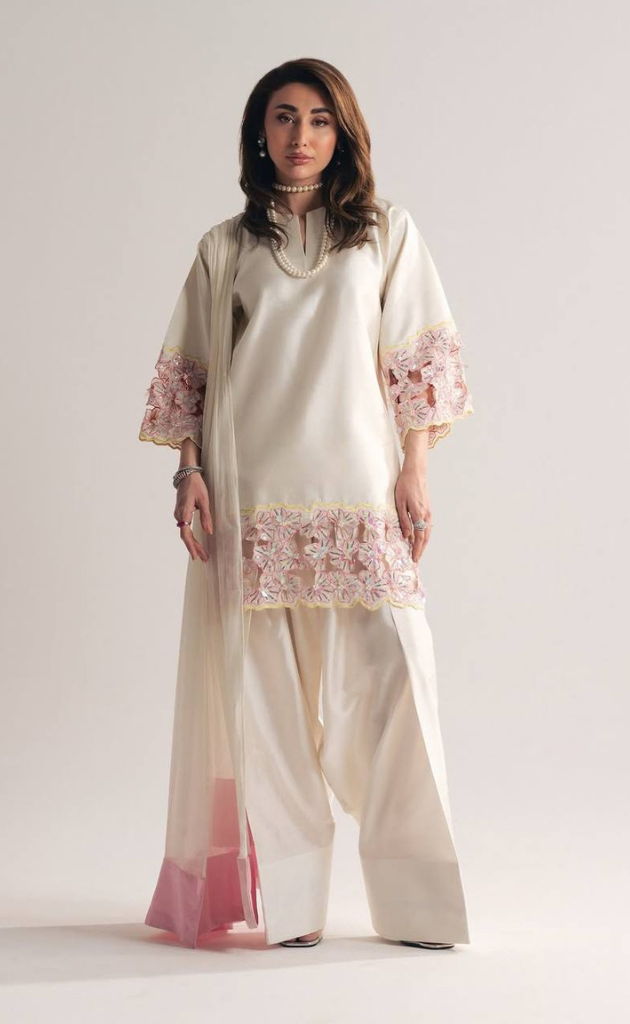 Opera Farshi Couture