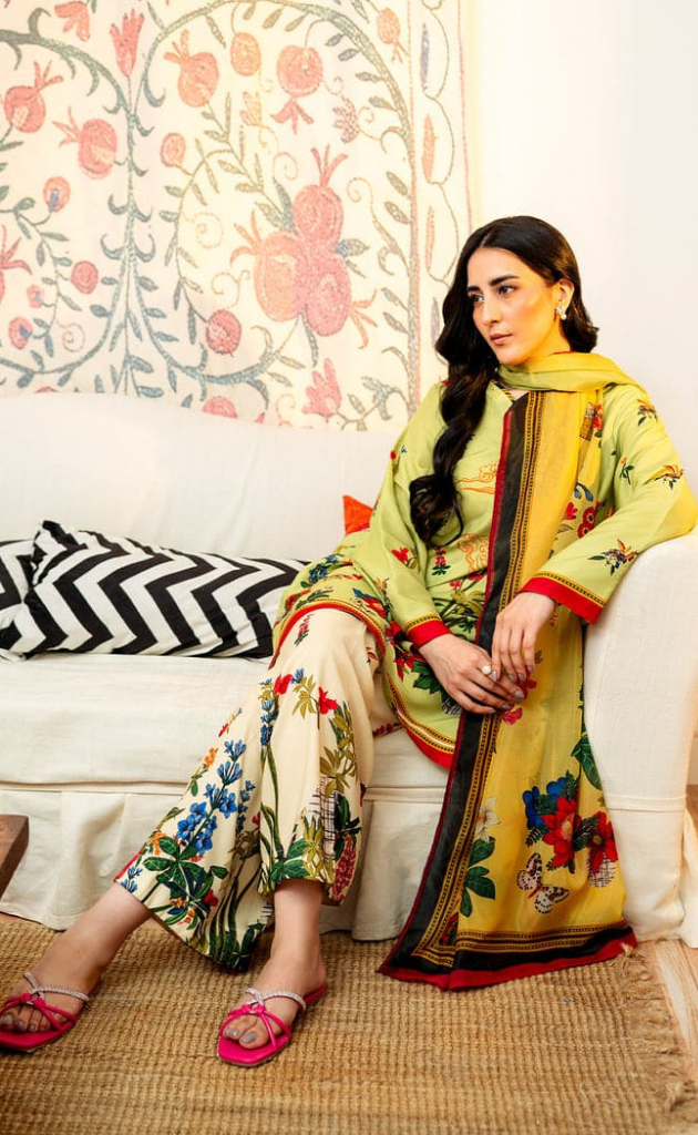 Gulmohar Kurta Set with Dupatta