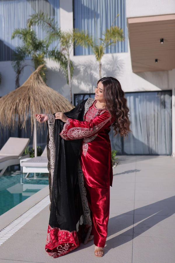 Ivora Ice Velvet Kurta Set